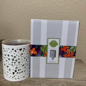 Lit with Love 💗 mini warmer